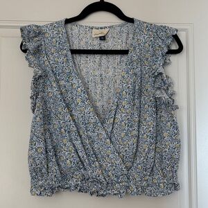 Universal Thread Blue and Yellow Floral Crop Blouse